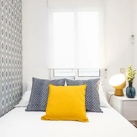 Ferienwohnung Waou Anton Martin II - Alquiler Corta Duracion Madrid Exterior foto