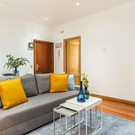Ferienwohnung Waou Anton Martin II - Alquiler Corta Duracion Madrid Exterior foto